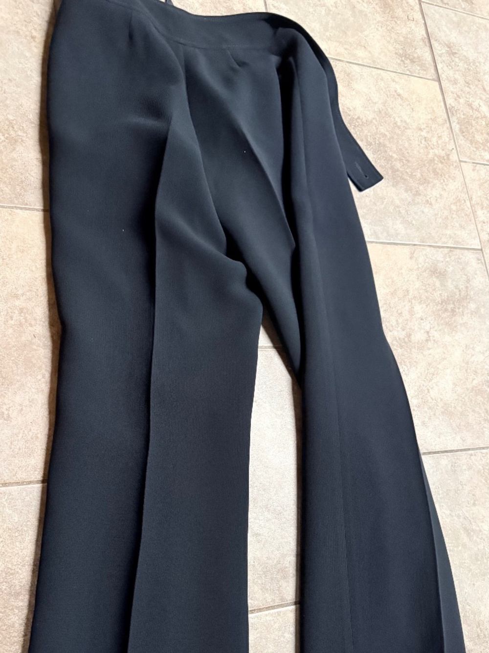 Tahari ASL Women's Black Wide Leg Dress Pants Size 4P Petite Trouser Belted